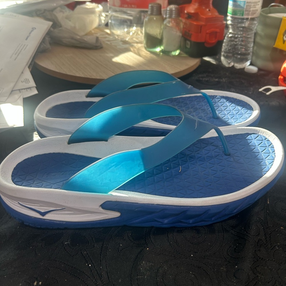 Hoka's Blue and White Men’s Flip-Flops